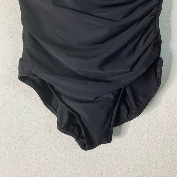 Miraclesuit Womens black escape one piece swimsuit 18 NWT - Picture 3 of 11